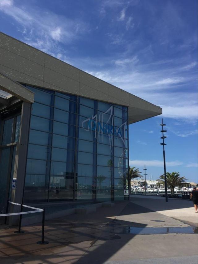 Appartement T2 Au Port De Canet-En-Roussillon - Proche De La Plage Et De L'Aquarium Oniria Ngoại thất bức ảnh